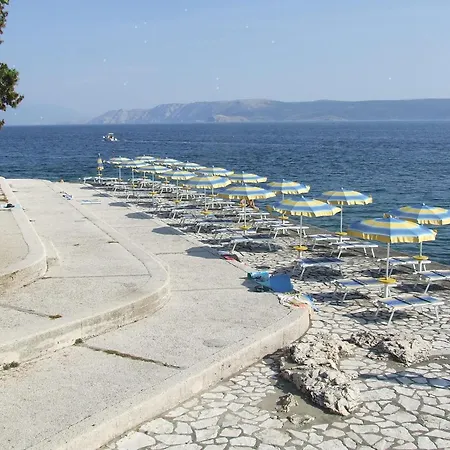 Aquamarine 2 Mit Terrasse Apartment Selce